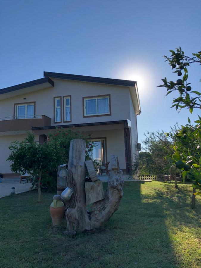 Sunnyside Villa *