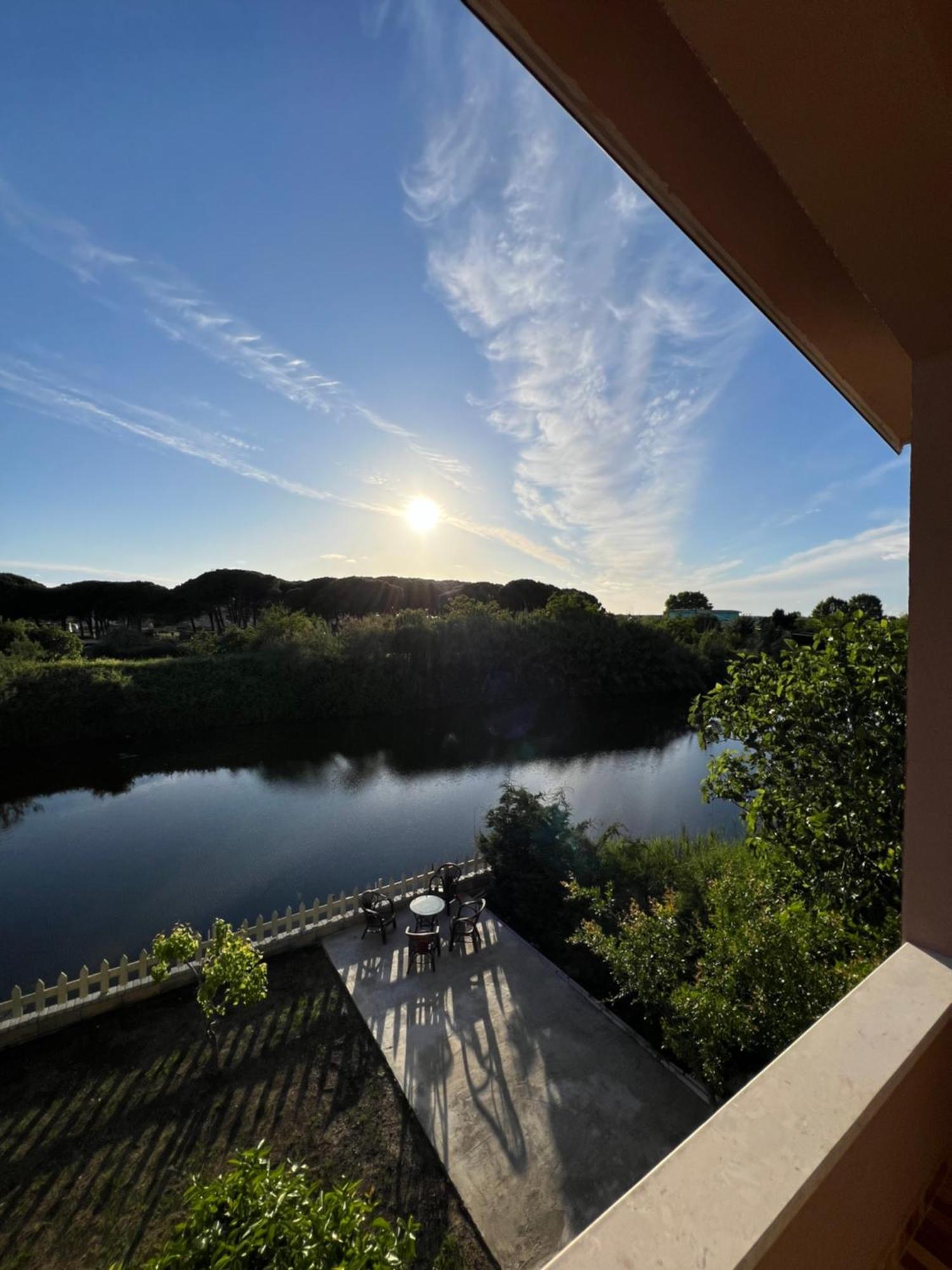 Sunnyside Villa